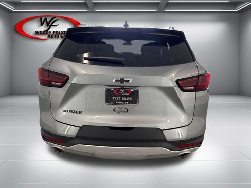 New 2026 Chevrolet Blazer LT w/ Midnight/Sport Edition FWD image 7