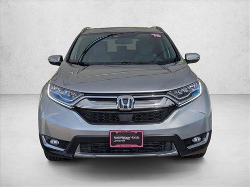 Used 2018 Honda CR-V Touring image 2