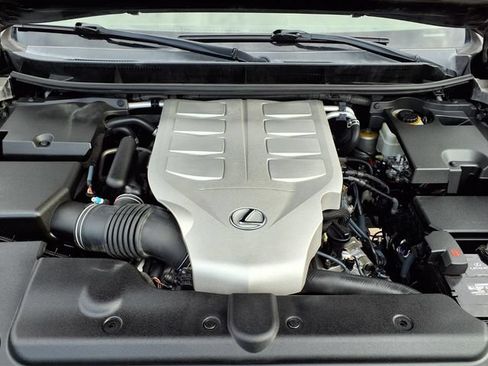 Used 2016 Lexus GX 460 w/ Premium Package AWD/4WD image 3