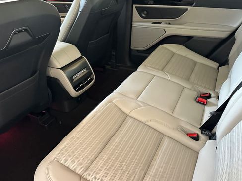 New 2026 Lincoln Nautilus Reserve AWD/4WD image 4