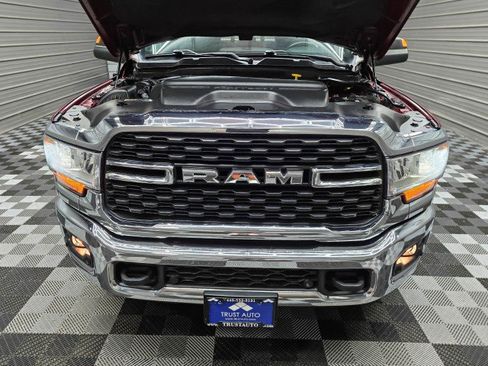 Used 2022 RAM 3500 Big Horn w/ Level C Equiment Group AWD/4WD image 46