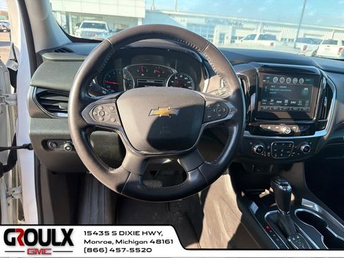 Used 2019 Chevrolet Traverse Premier w/ Redline Edition FWD image 14