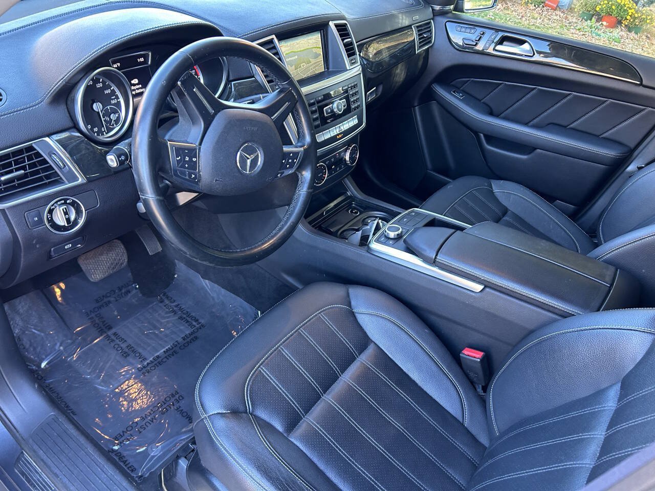 Used 2016 Mercedes-Benz GL 450 4MATIC image 17