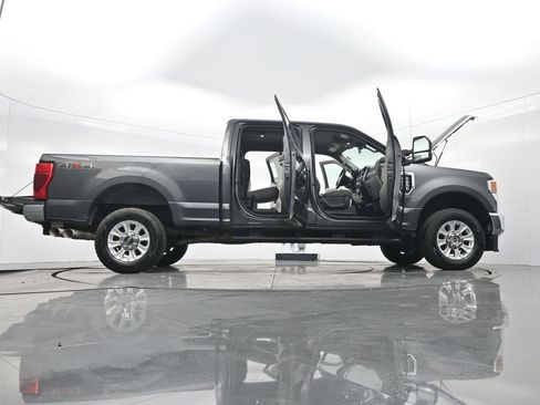 Used 2020 Ford F250 XLT image 45