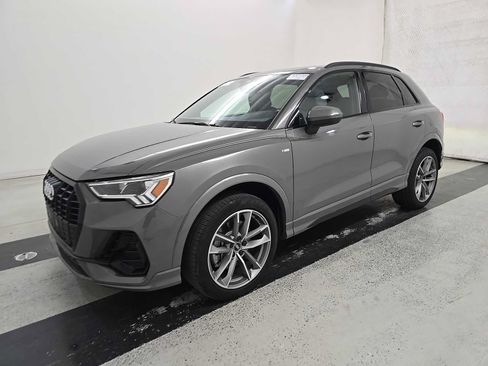 Used 2024 Audi Q3 2.0T Premium Plus w/ Premium Plus Package AWD/4WD image 1