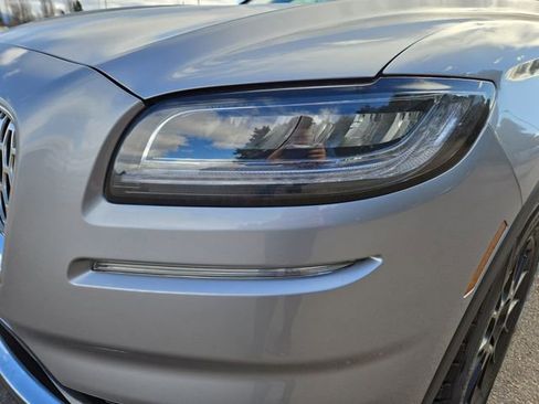 Used 2021 Lincoln Nautilus AWD w/ Equipment Group 101A image 6