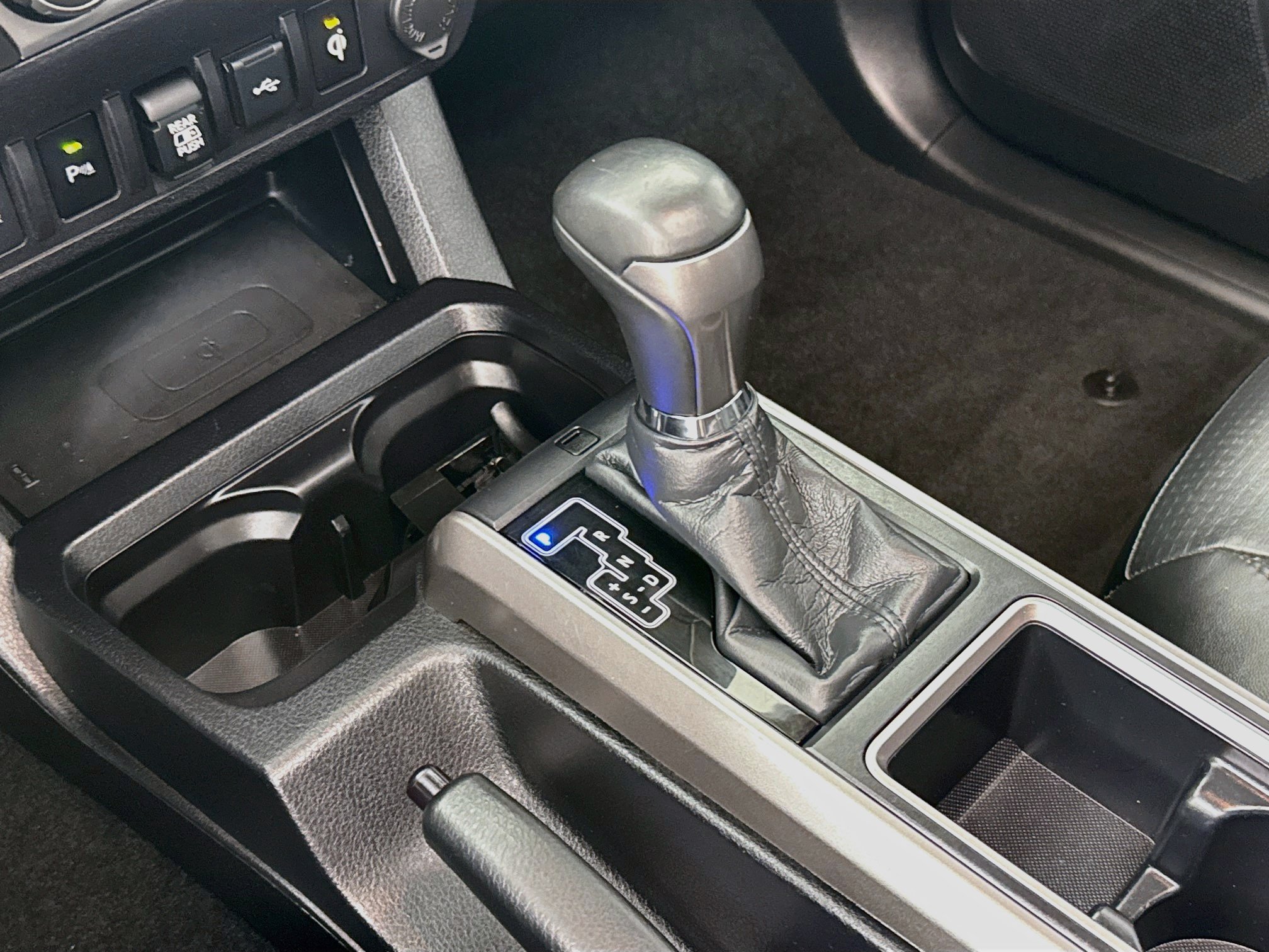 Certified 2021 Toyota Tacoma Limited AWD/4WD image 18