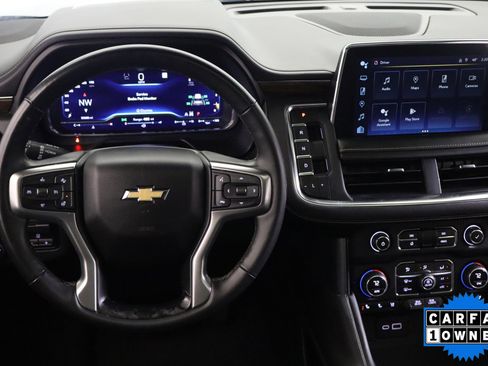 Certified 2023 Chevrolet Suburban Premier w/ Premium Package image 17