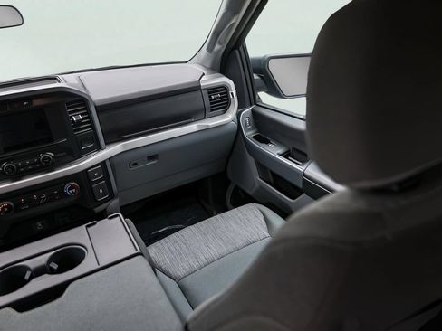 Used 2023 Ford F150 XLT AWD/4WD image 30