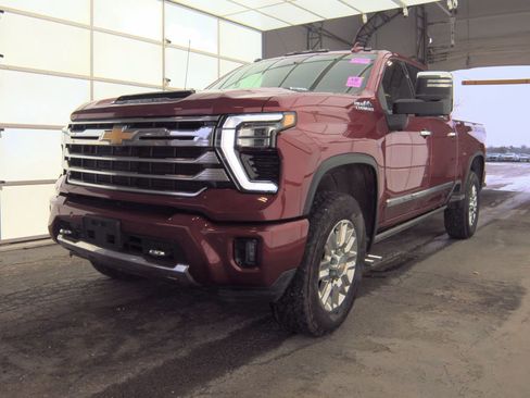 Used 2024 Chevrolet Silverado 2500 High Country w/ Technology Package image 1