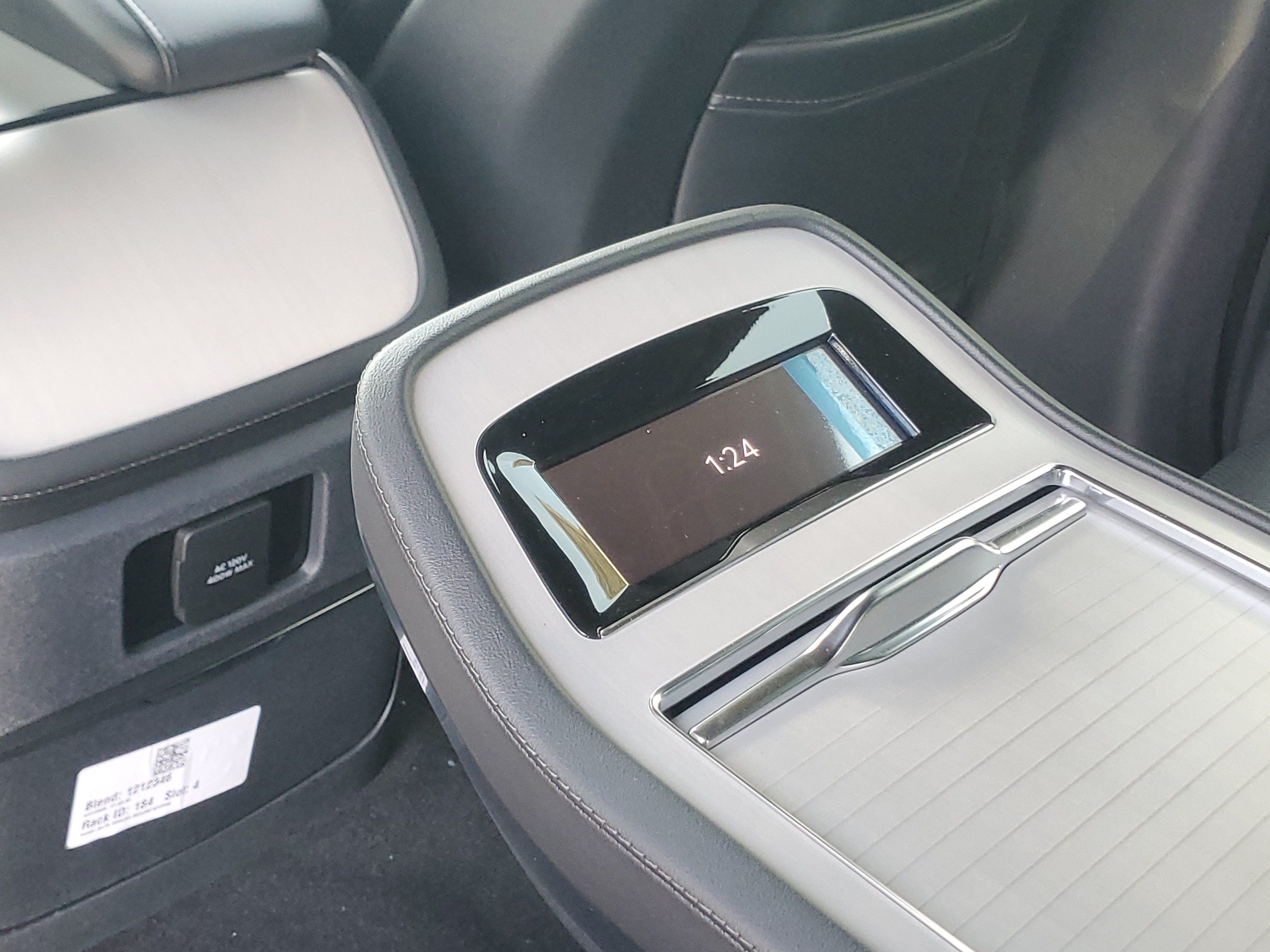 New 2026 Lincoln Navigator Reserve w/ Jet Appearance Package AWD/4WD image 29