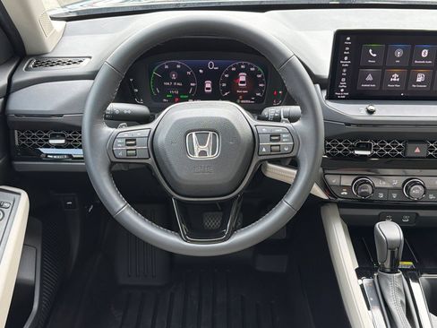 Used 2025 Honda Accord EX-L image 13