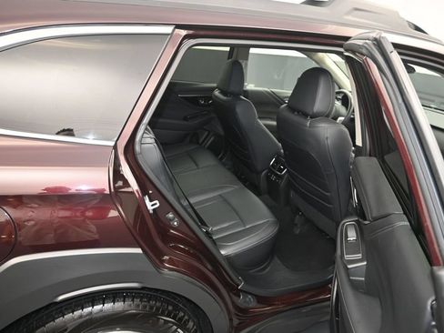 Used 2025 Subaru Outback Touring XT AWD/4WD image 11