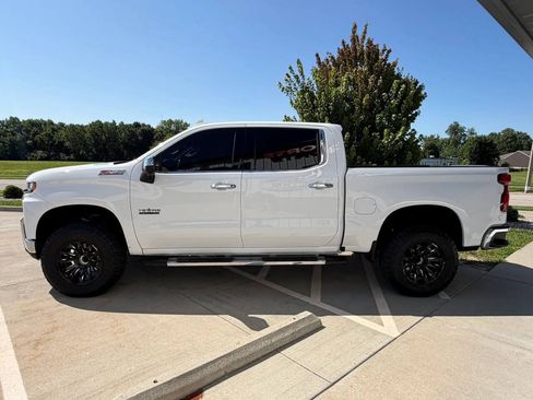 Used 2020 Chevrolet Silverado 1500 LTZ AWD/4WD image 7
