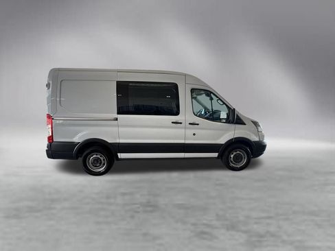 Used 2018 Ford Transit 150 130 Medium Roof RWD image 3
