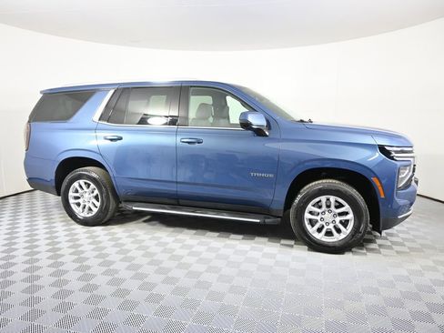 Used 2025 Chevrolet Tahoe LT w/ Comfort Package image 8