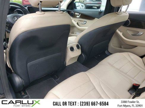 Used 2018 Mercedes-Benz C 300 Sedan w/ Premium Package image 15
