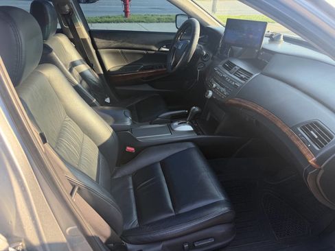 Used 2012 Honda Accord EX-L image 7