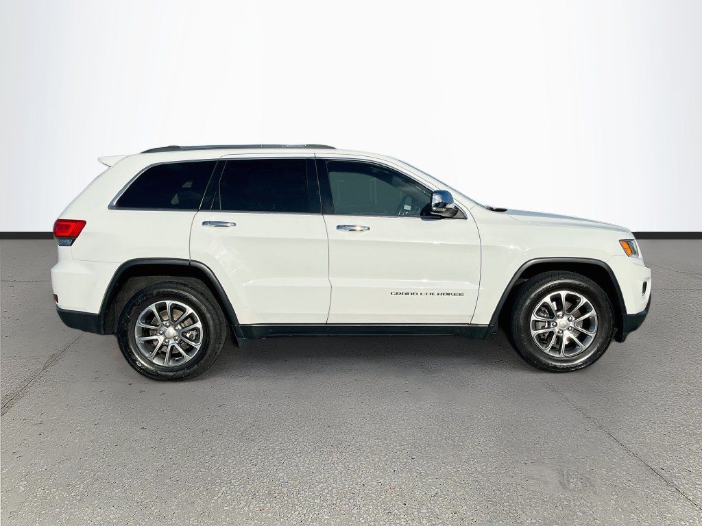 Used 2015 Jeep Grand Cherokee Limited AWD/4WD image 8