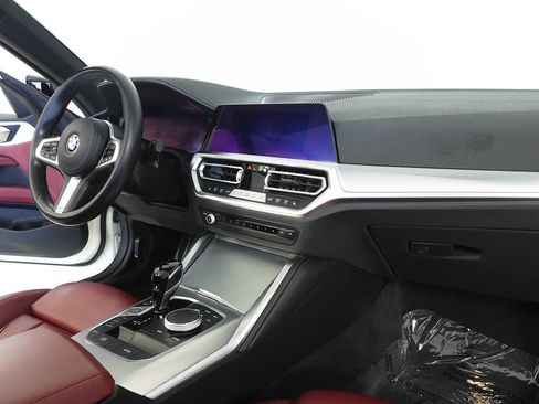 Used 2023 BMW 430i Convertible w/ M Sport Package RWD image 17