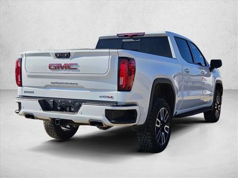 Used 2025 GMC Sierra 1500 AT4 w/ AT4 Premium Package image 5