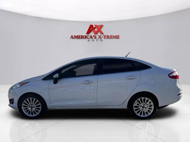 Used 2014 Ford Fiesta Titanium FWD image 2