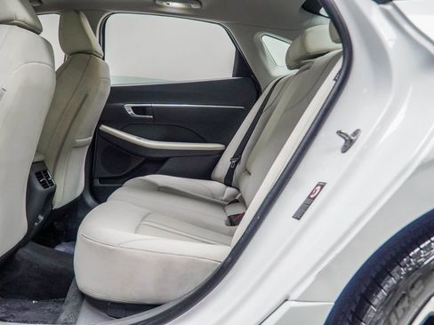 Used 2023 Hyundai Sonata SEL w/ Convenience Package FWD image 41