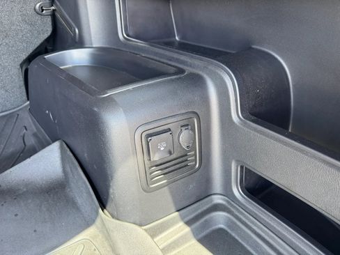 Used 2022 Toyota 4Runner TRD Sport AWD/4WD image 21