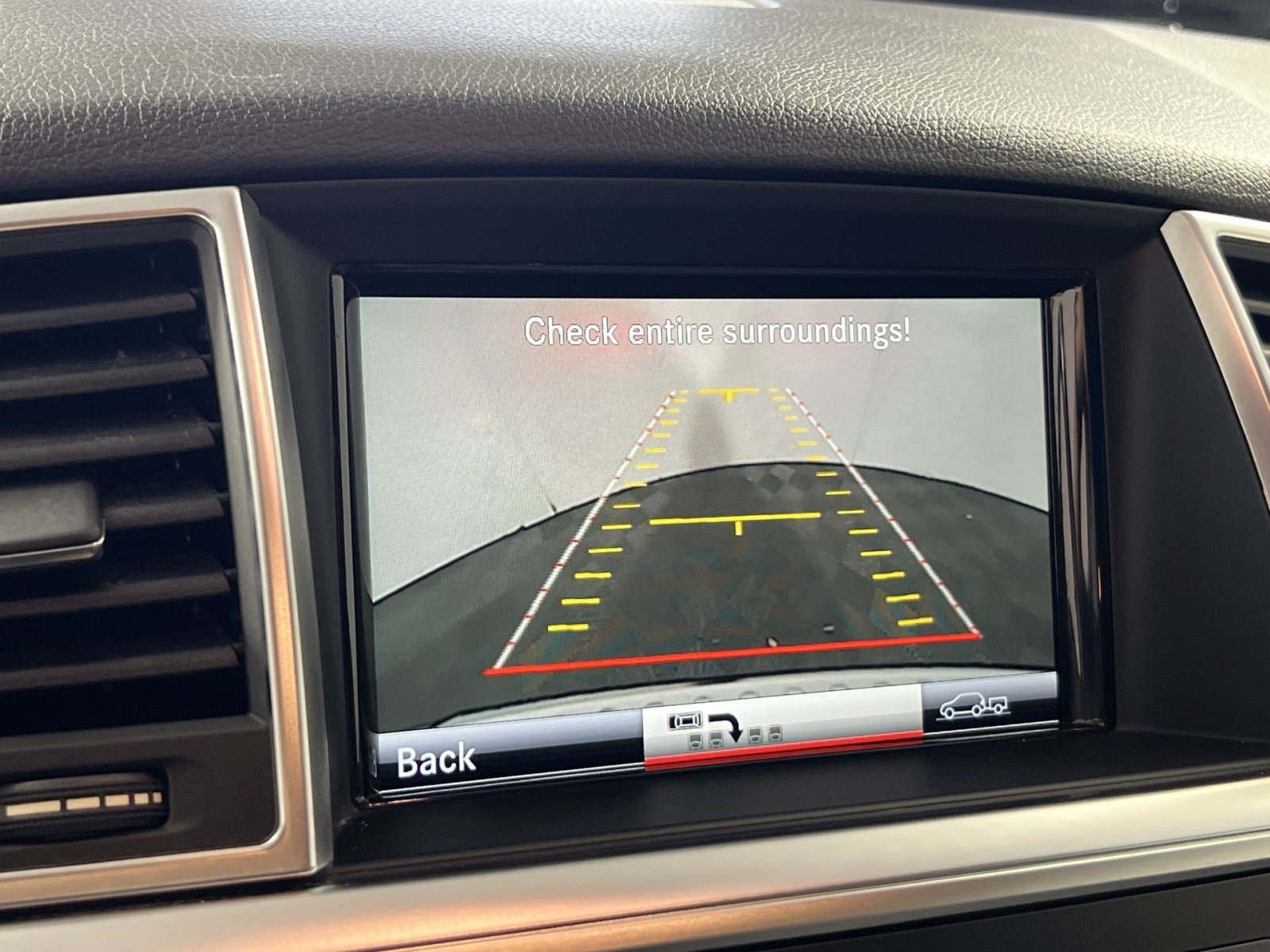 Used 2015 Mercedes-Benz ML 350 4MATIC image 19