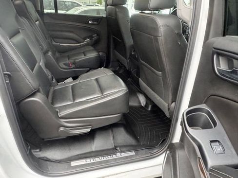 Used 2018 Chevrolet Suburban LT AWD/4WD image 14