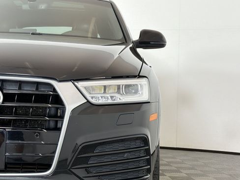 Used 2018 Audi Q3 2.0T Premium Plus w/ Premium Plus Package image 9