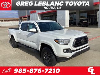Used 2023 Toyota Tacoma SR5 w/ Technology Package AWD/4WD video 1