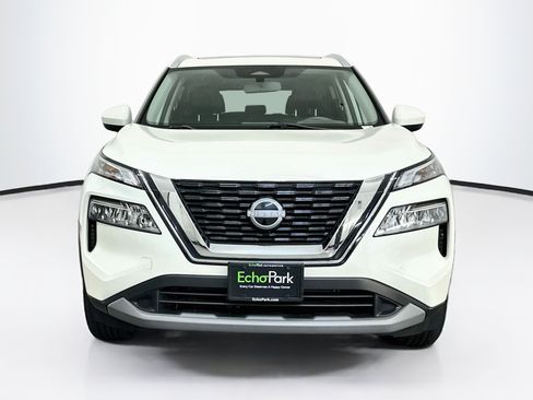 Used 2023 Nissan Rogue SV w/ SV Premium B Package AWD/4WD image 2
