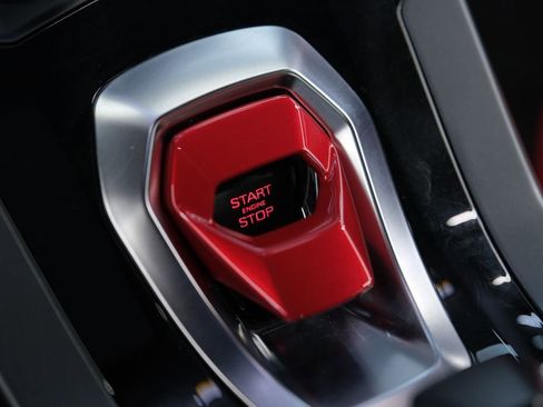 Used 2015 Lamborghini Huracan LP 610-4 AWD/4WD image 45