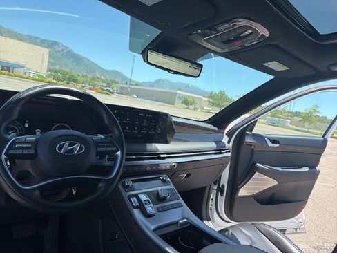 Used 2024 Hyundai Palisade Calligraphy AWD/4WD image 19