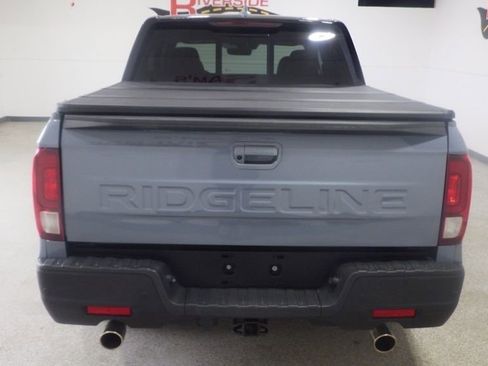 Used 2024 Honda Ridgeline TrailSport image 3