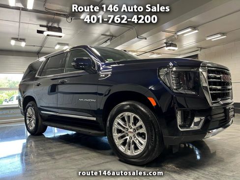 Used 2021 GMC Yukon SLT w/ SLT Luxury Plus Package image 1