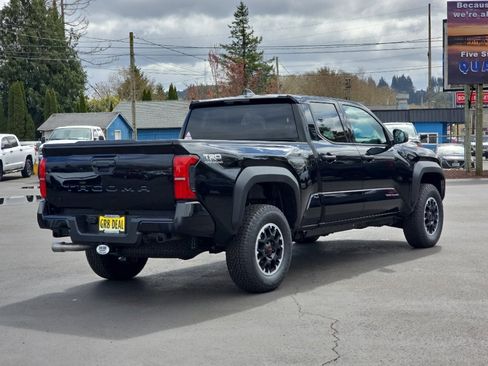 New 2026 Toyota Tacoma TRD Off-Road AWD/4WD image 5
