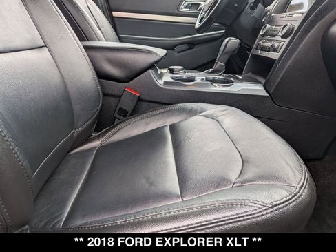 Used 2018 Ford Explorer XLT w/ Equipment Group 202A AWD/4WD image 24