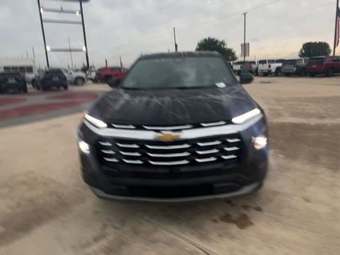 Certified 2026 Chevrolet Equinox LT FWD image 3