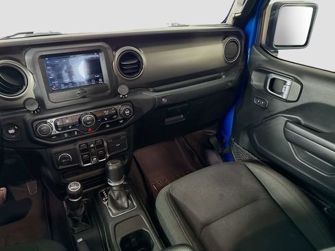 Used 2021 Jeep Gladiator Sport AWD/4WD image 21