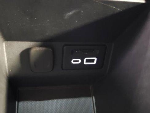 Used 2022 Chevrolet Blazer RS FWD image 32