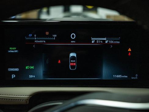 Used 2024 Nissan Ariya FWD image 18