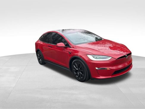 Used 2023 Tesla Model X image 1