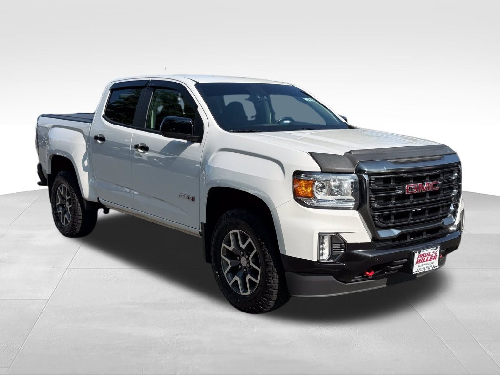 Used 2022 GMC Canyon AT4 w/ Driver Alert Package AWD/4WD image 4