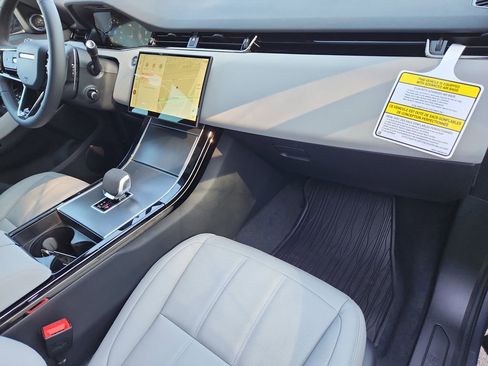 New 2026 Land Rover Range Rover Evoque S AWD/4WD image 27