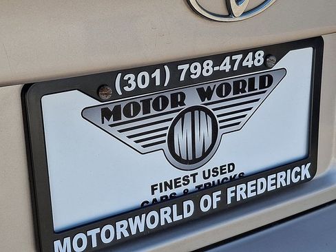 Used 1998 Toyota Camry LE image 30