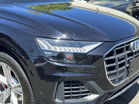 Used 2019 Audi Q8 Premium Plus w/ Premium Plus AWD/4WD image 8