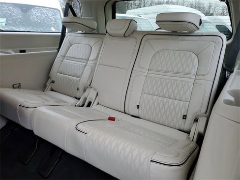 Used 2023 Lincoln Navigator L Black Label image 27
