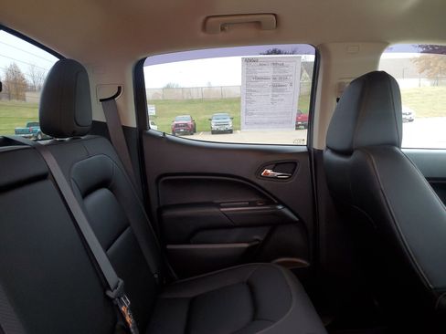 Used 2021 GMC Canyon AT4 w/ Driver Alert Package image 32